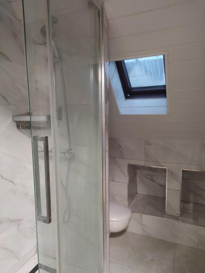 Chambre Privee A Bobigny -Salle De Bain Et Toilettes Sont Commune, -Pas De Cuisine Екстериор снимка