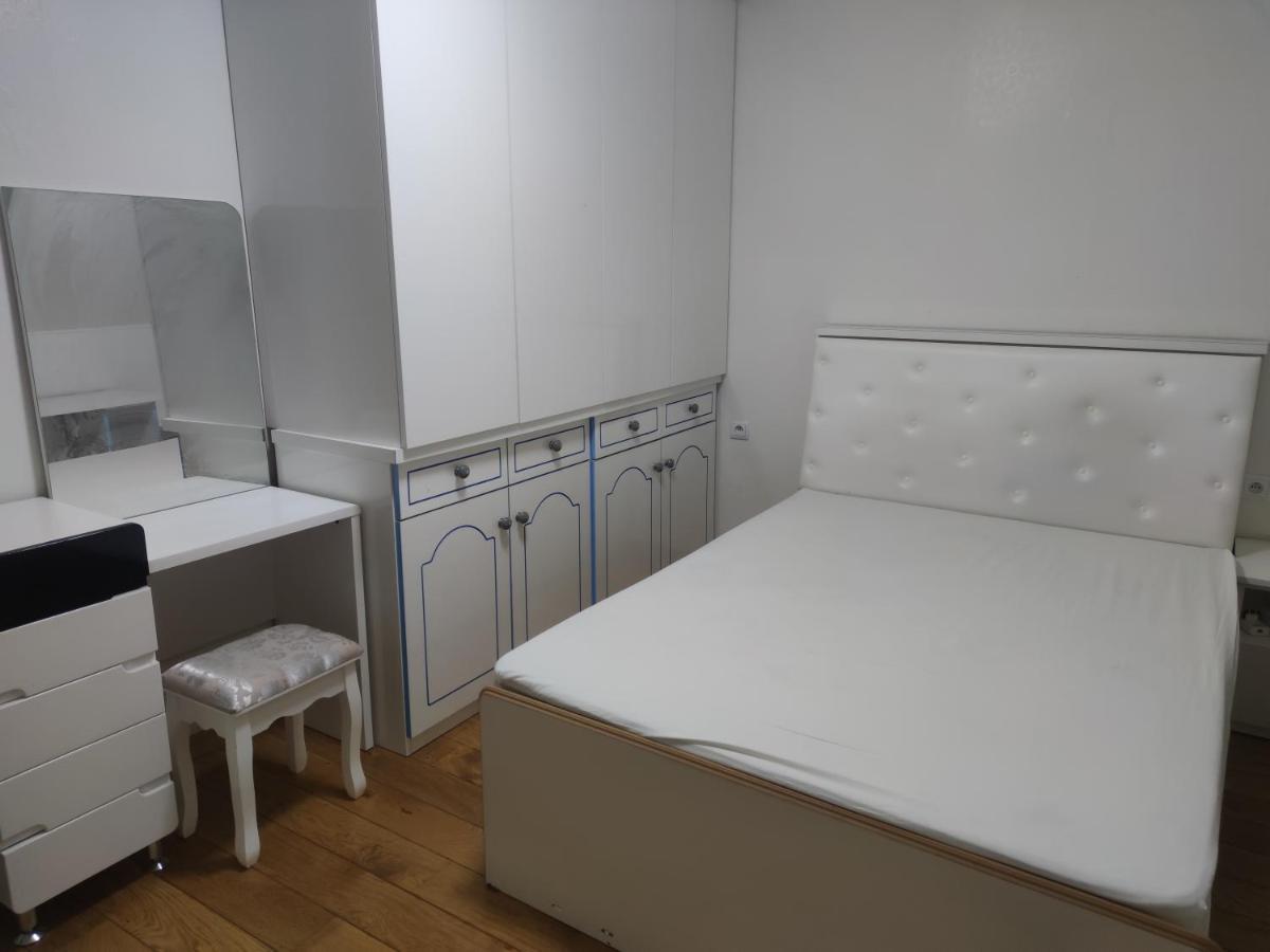 Chambre Privee A Bobigny -Salle De Bain Et Toilettes Sont Commune, -Pas De Cuisine Екстериор снимка