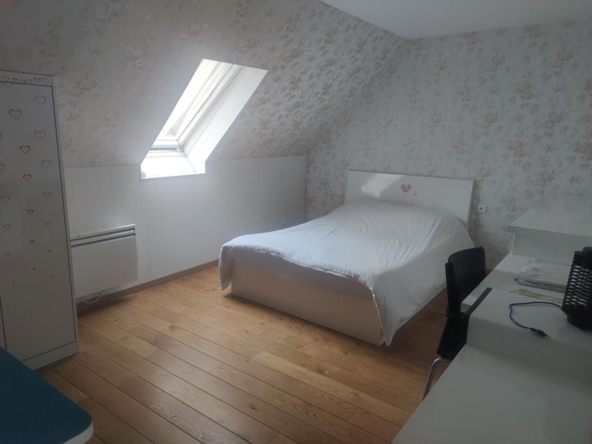 Chambre Privee A Bobigny -Salle De Bain Et Toilettes Sont Commune, -Pas De Cuisine Екстериор снимка
